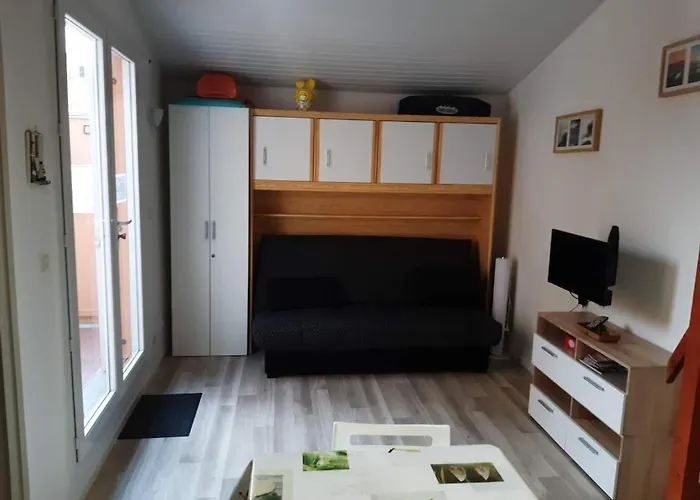 Climatise 4 Places De 25 M2 Avec Mezzanine, Terrasse